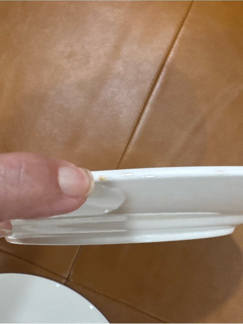 Mikasa Italian Countryside DD900 11” Dinner Plates Set of 2 White Embossed - Picture 6 of 11